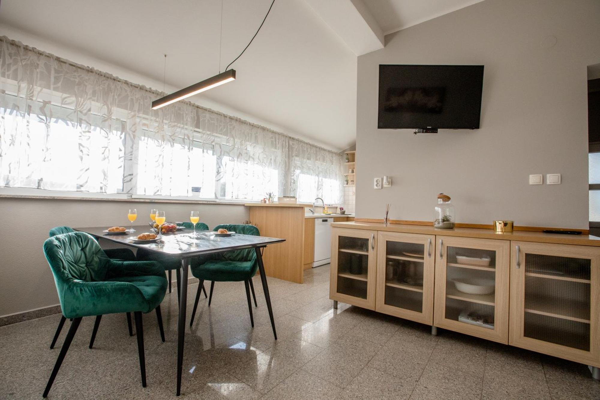 Apartmani Ana & Milo Lopar Kamer foto